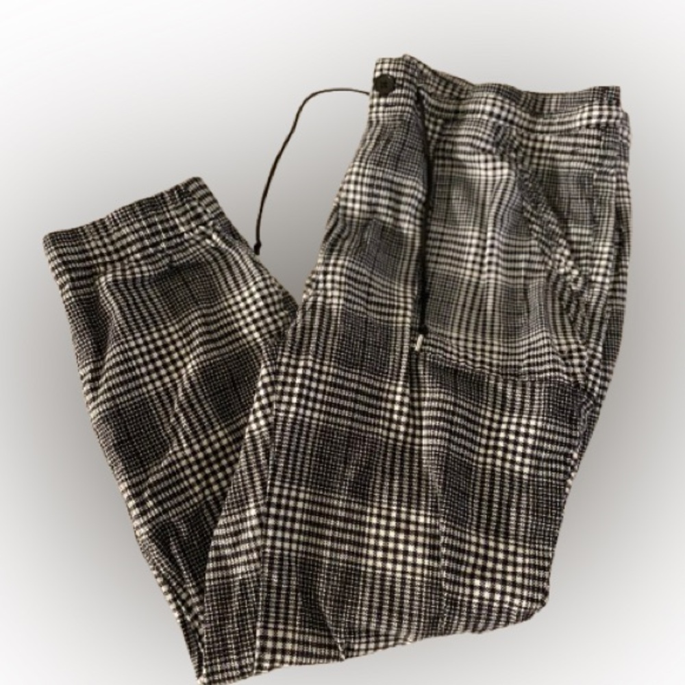 💙 Tinseltown Black and White Checkered Pants. Size XXL (fit more like a L)